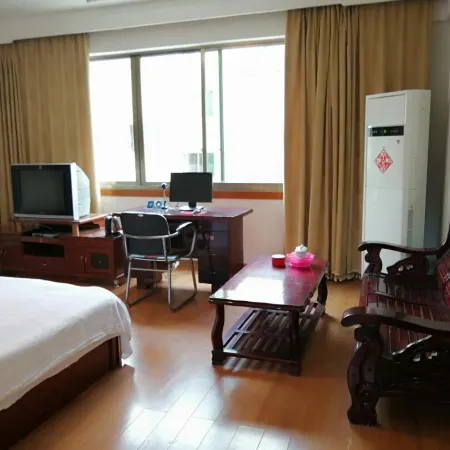 Shouning Junyue Hotel