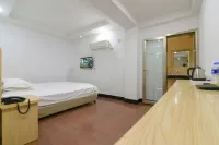 Qingmu Hotel (Anqing High-speed Railway Bus Station)