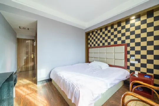 Dongyang Xipailou Hotel