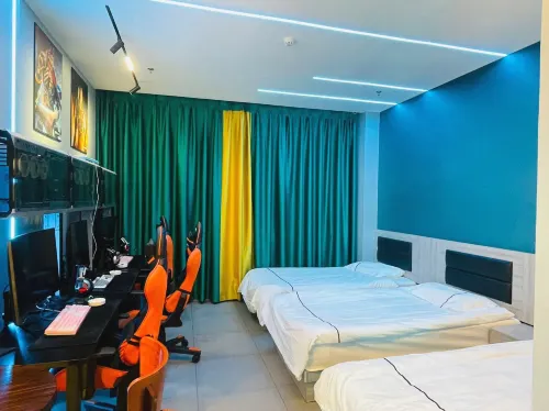 Korla Xiyue E-sports Hotel