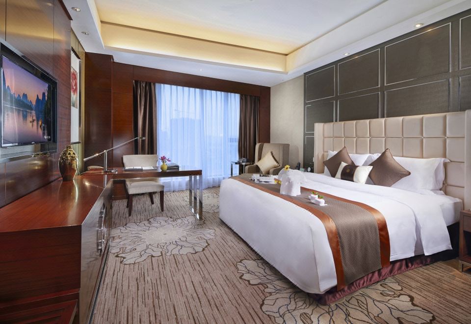 Gloria Plaza Hotel GuangzhouHotel Overview