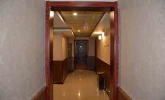 Fuyang Mengzhilv Hotel Apartment (Blue Sky Trade City)