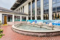 Yijiangnan Hotel - Pools