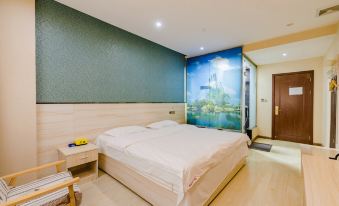 Taikang Qixu Fashion Hotel