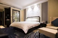 Golden Triangle Hotel