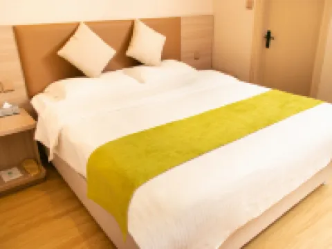 GreenTree Hotel (Chengdu High-tech West Zone Longhu Times Tianjie) Hotels in Chengdu