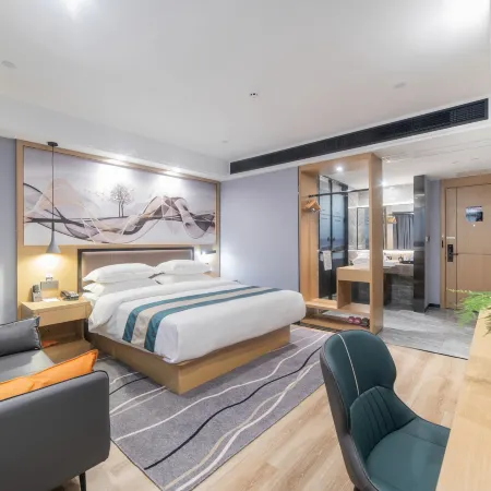 Unitour Hotel (Internatinal Business City Hengzhou Avenue)