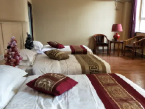 Bachu Mingdu Hotel Hoteles en Condado de Maralbexi