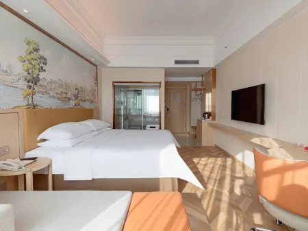 Vienna hotel（fanshen subway station, baoanzhongxin shenzhen）