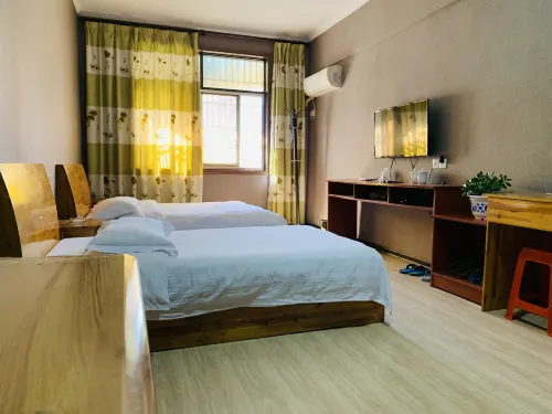 Taihu Haolaiju Hotel