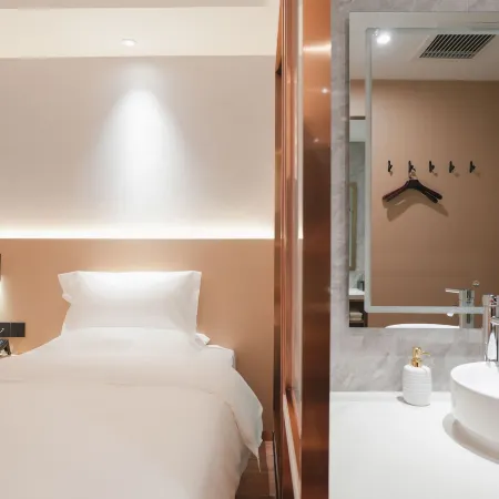 Lizun Haoting Hotel (Hebi Love City)