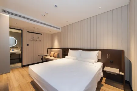 HanTing Hotel (Jilin Railway Station Dongguangchang)