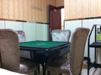 Fengqiu Yixiao Homeland Hotel
