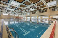 Wyndham Xinyang Downtown - Swimmingpools