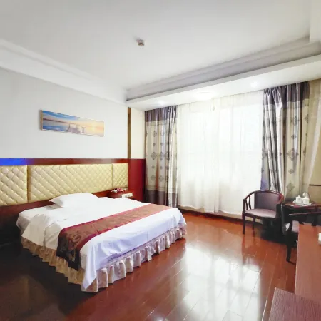Zhaolong Hotel Lipu