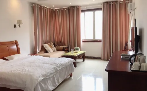 Guilin Yanjing Hot Spring Homestay