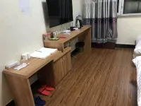 Zhengxiang Baiqi Weiye Business Hotel - 2-Star