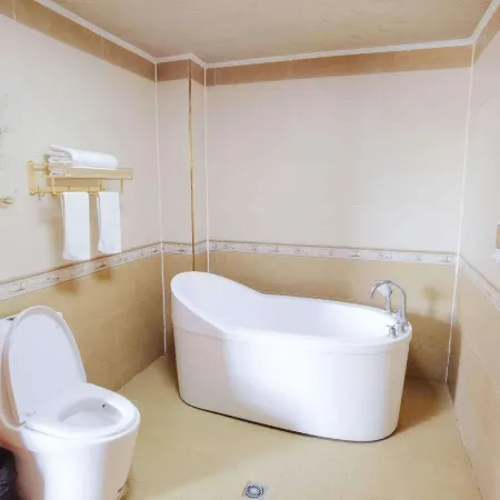 Xin Kaixuanmen Business Hotel (Xun County Ancient City)