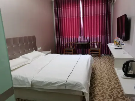 luoninghuayifengshang Отели в г. Лонин