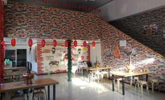 Snow Valley Shanliwa Inn