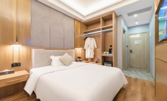 Su Shi Light Luxury Hotel (Shanghai Wujiaochang Fudan University Branch)
