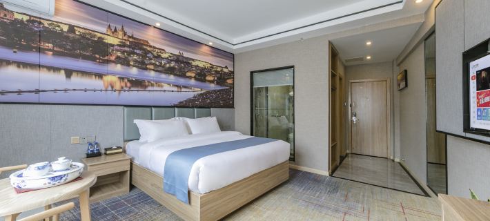 Fujiang Boutique Hotel (Longyandong Station Branch) Hotel a Longyan