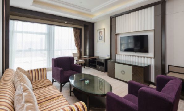 Vienna International Hotel (Dongcheng Building, Lanzhu East Road, Pingshan, Shenzhen)