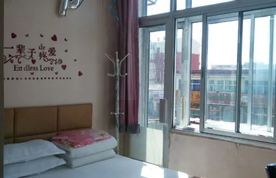 察右前旗愛心賓館