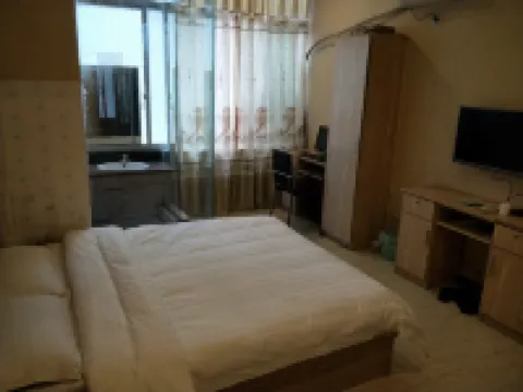 Guang'an Jiangshi Hotel