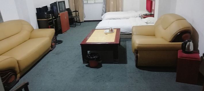 Dingnan Dongyuan Business Hotel Отели в г. Динань