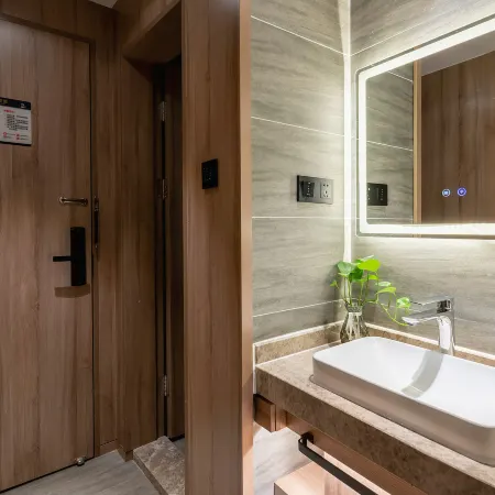 Xiamen Yujin Hotel (Zhongshan Road Pedestrian Street Bashi)