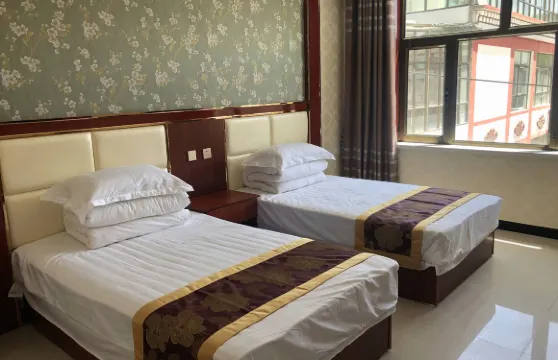 天祝馮貴錄農家院