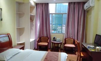 Zhenghe Crown Business Hotel
