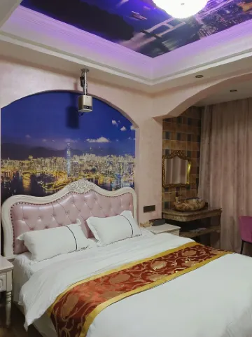 Pingjiang Lafei Theme Hotel (Tianyue Bus Station)