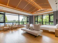 Home stay at night Hotels near Dujiangyan China Giant Panda Garden (formerly known as Panda Paradise)
