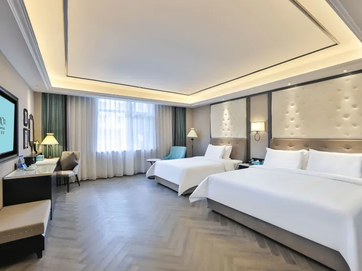 โรงแรมซาน่า โฮเทลล์ (จี้ซานจงซิน โย่วเข่อ เป่ยโป ฉางไป่ซาน)