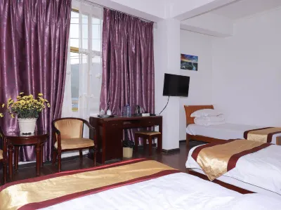 Yunfeng Hotel Hôtels à : Yangbi