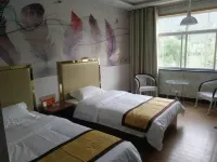 Shangluo Business Hotel in Shuifang
