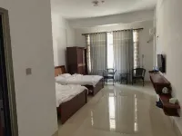 Yunqian Yunchang Inn Hotels near Triton Bay