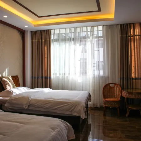 Pu'er Family Inn
