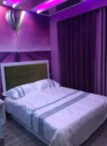 Qi County Zhaoge Hotel
