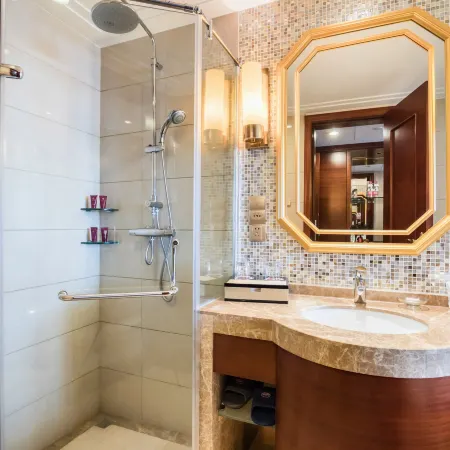Jinrui Gujing Hotel
