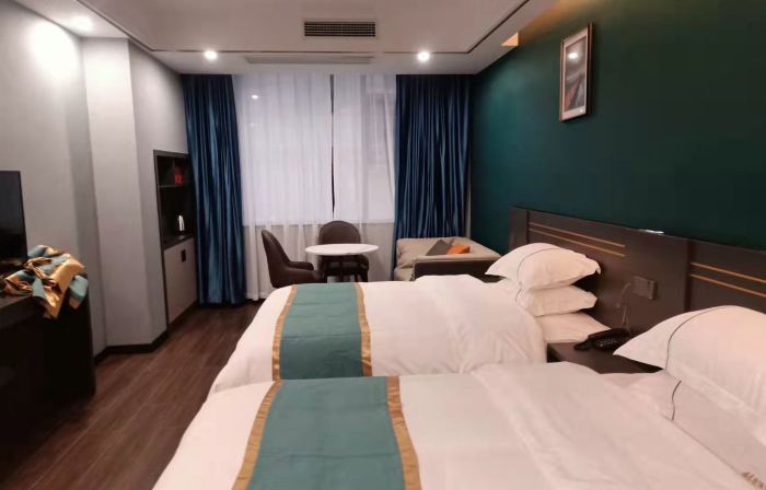Flat Hotel