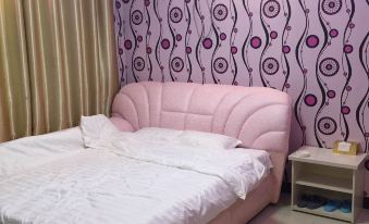 Huangpi Golden Yuanmeng Express Hotel