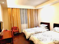 Yike Yijia Hotel