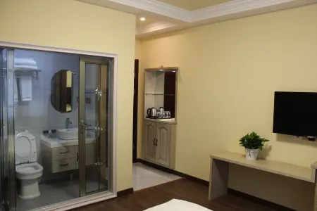 Shucheng Xingfuhai Hotel