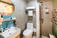 Ease Hotel (Taiyuan Fudong Street Liuxiang Causeway Bay) Hotels in Taiyuan