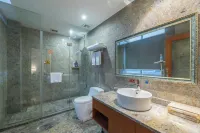 Ningbo Boyuan Holiday Hotel (Ningbo Passenger Transport Center Airport) - parking