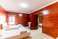 Tianci Hotel - Inns