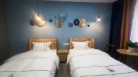 Zigui Kaige B & B
